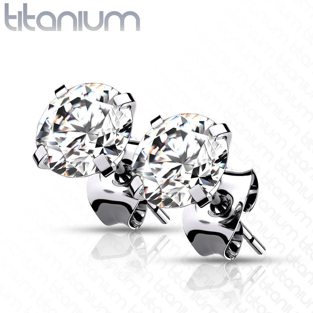 Titaaniset korvanapit, Classic Titanium Cubic Zirconia