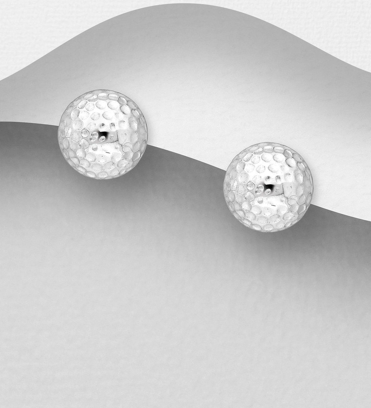 PREMIUM COLLECTION|Lina -puolipyöreä hopeanappi taotulla pinnalla