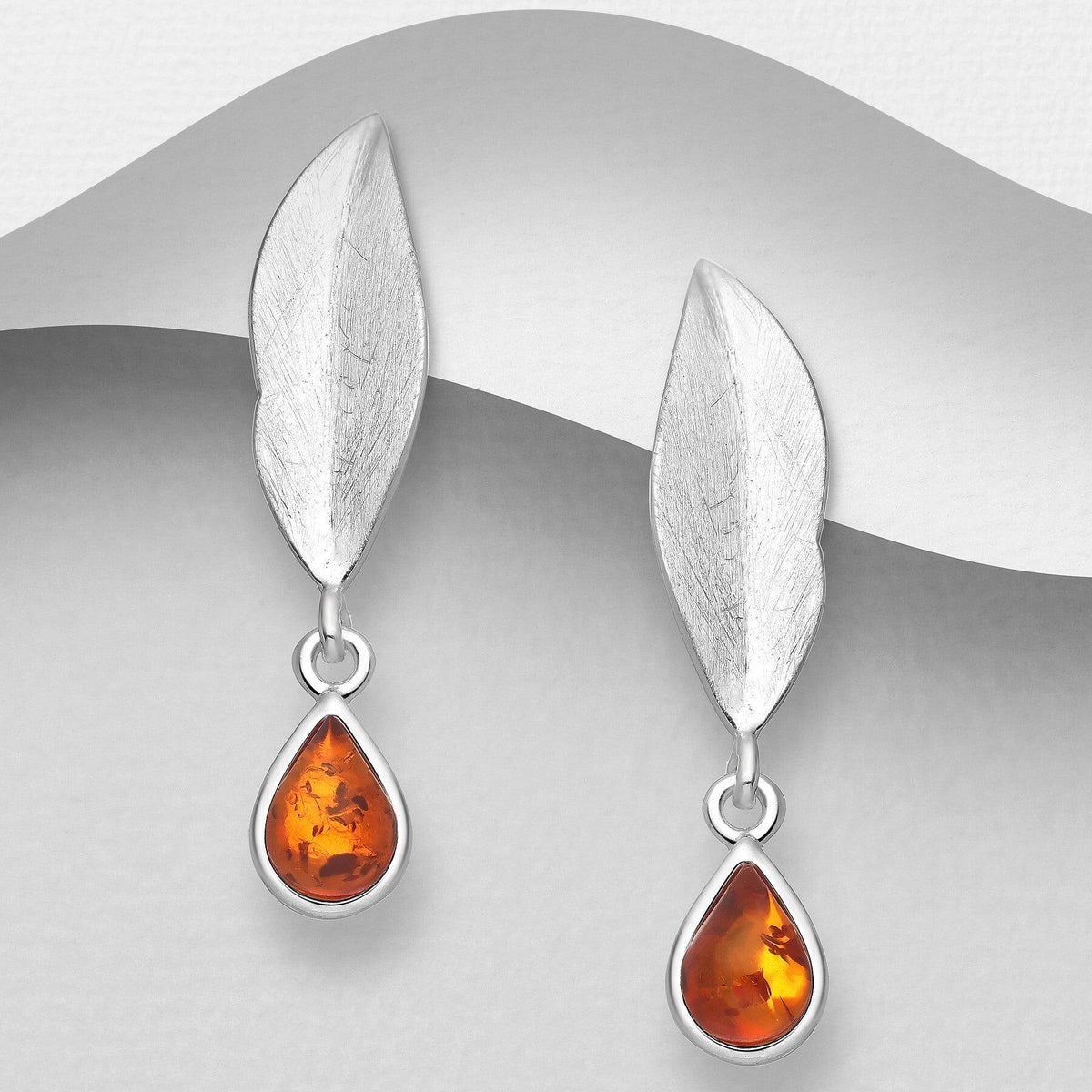 PREMIUM COLLECTION|Rut silver earrings with amber decoration