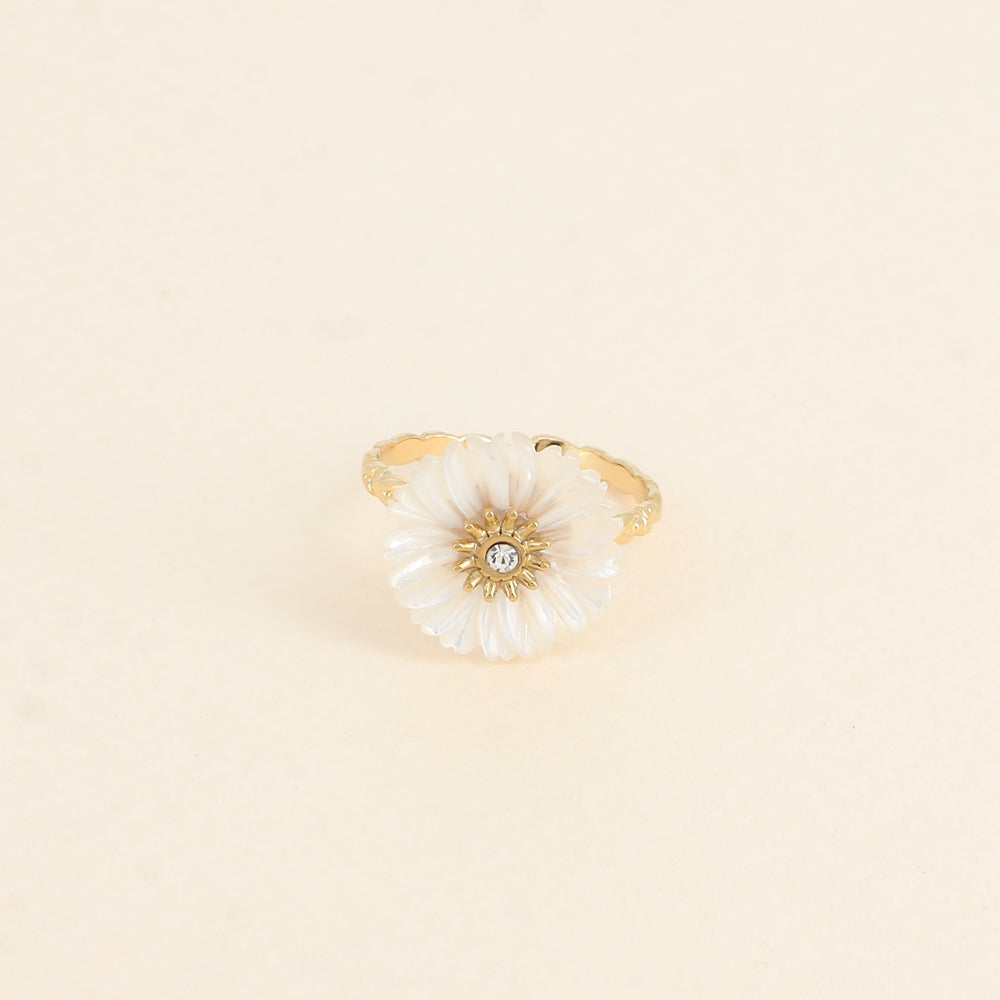 BOHM PARIS | Bague Marguerite – helmiäiskukkasormus