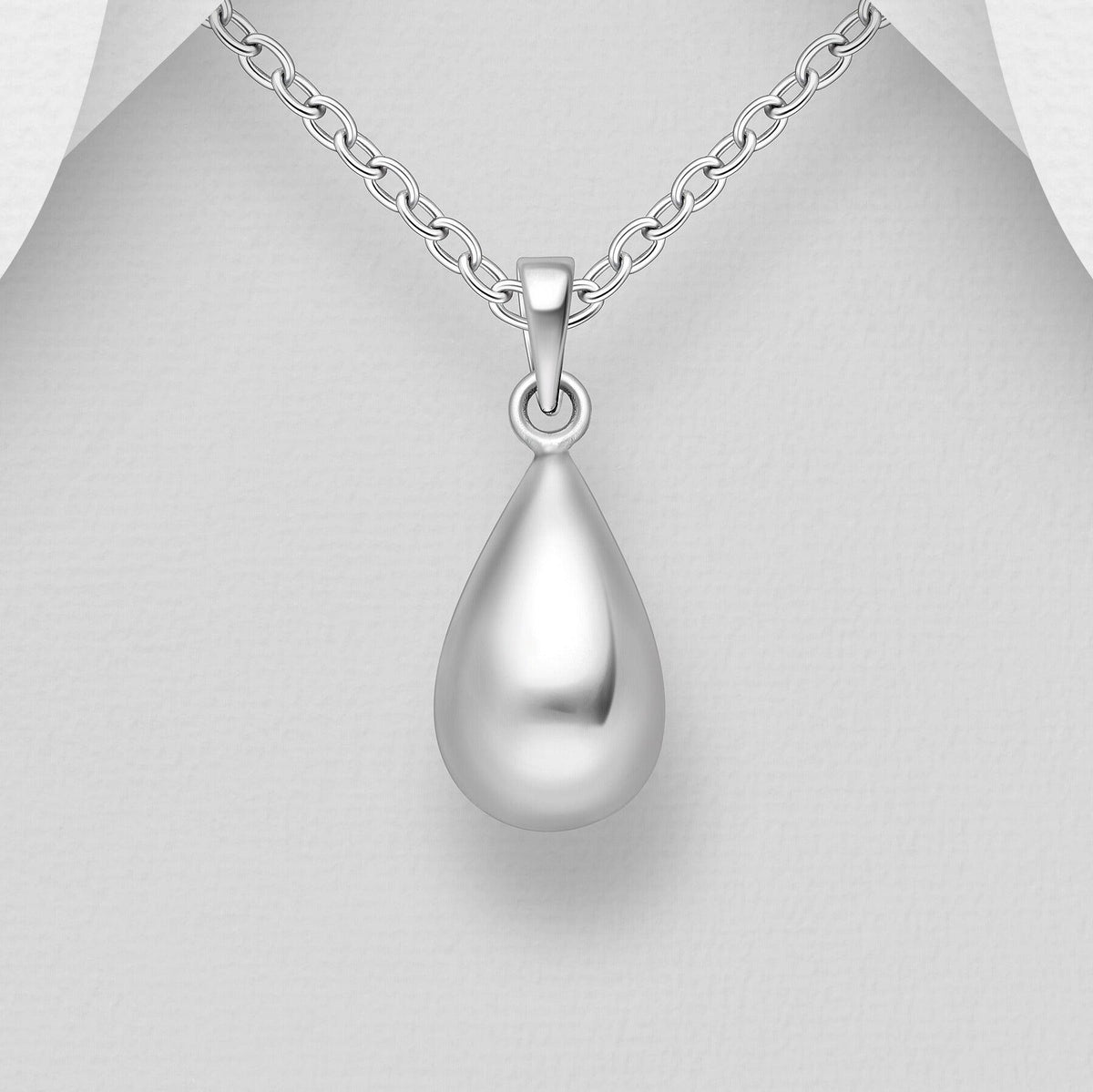 PREMIUM COLLECTION | Eliana drop-shaped silver pendant
