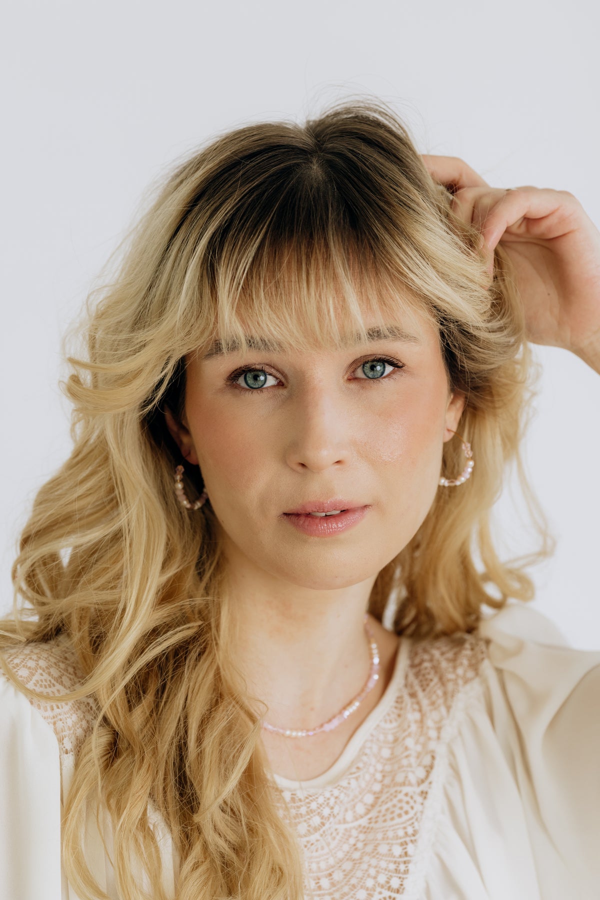 Jolie Rose handmade necklace (shades of pink, gold)