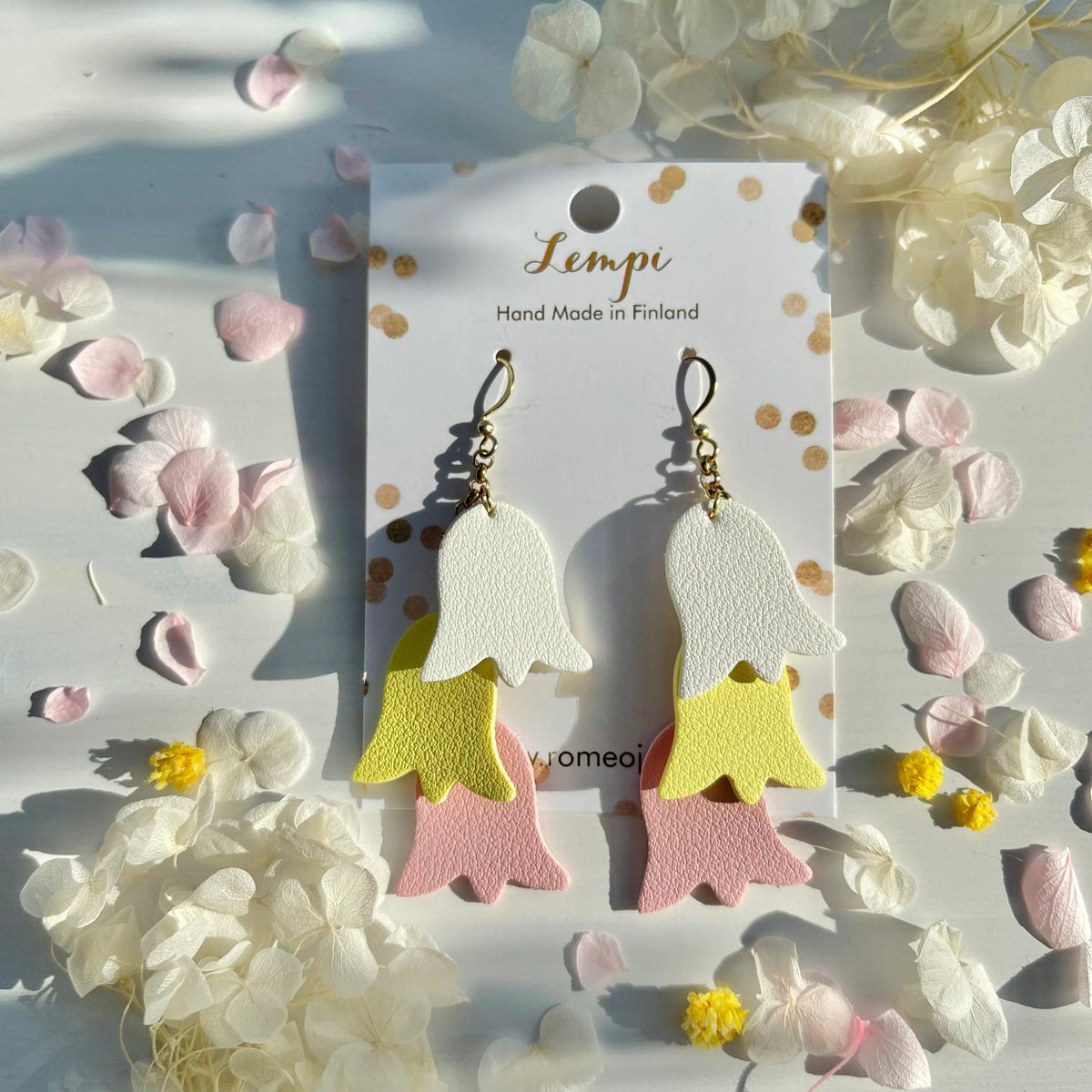 LEMPI® Earrings, Summer Meadow (white-light yellow-light pink)