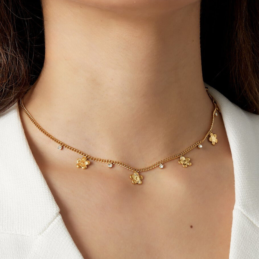 FRENCH RIVIERA | Bloom Necklace - flower-adorned surgical steel necklace (gold)