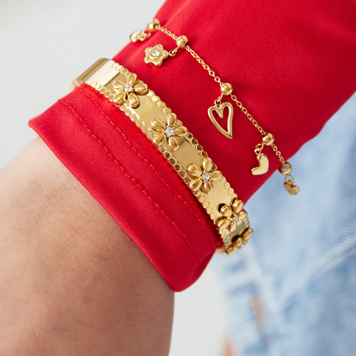 FRENCH RIVIERA | Lily Breeze Surgical Steel Flower Bracelet