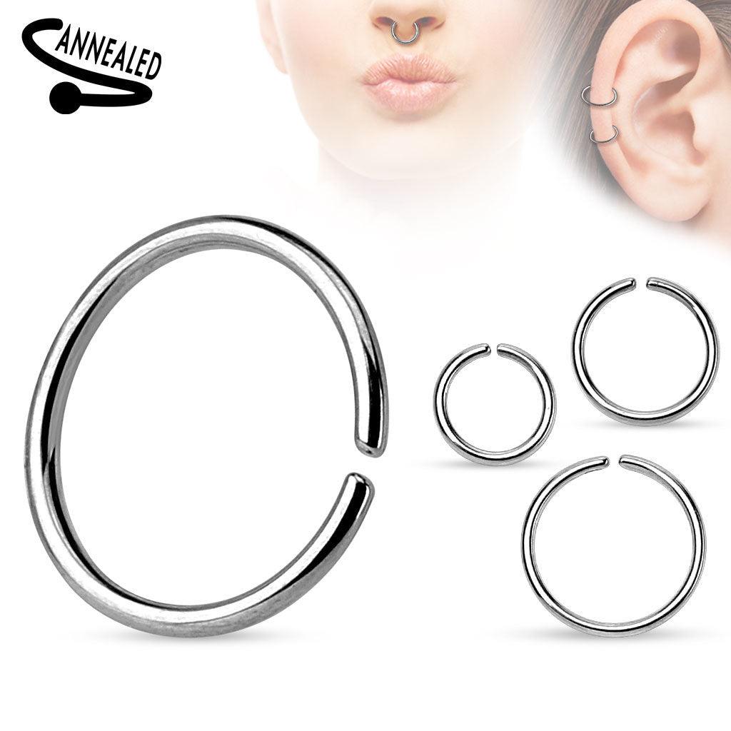 Lävistysrengas 1mm, Essential Flex –bendable-rengas kirurginteräksestä (hopea)