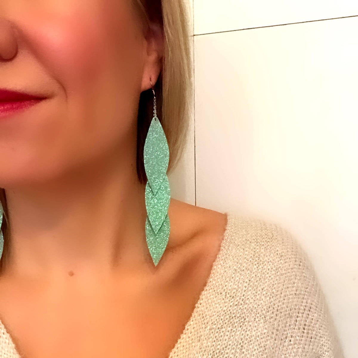 LEMPI-korvakorut, Laura (minttu glitter, kolmiosainen)