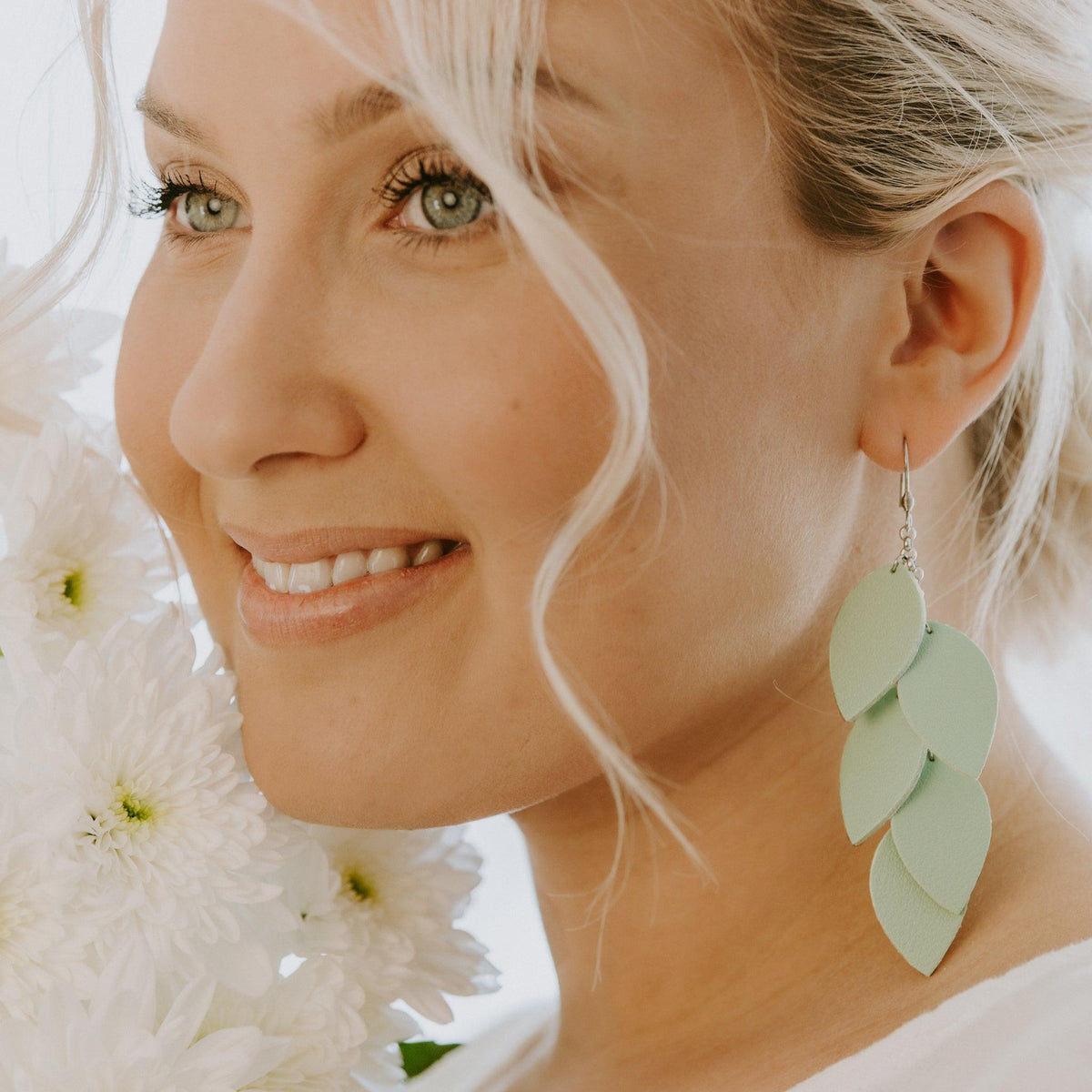 LEMPI earrings, Grain (mint green)