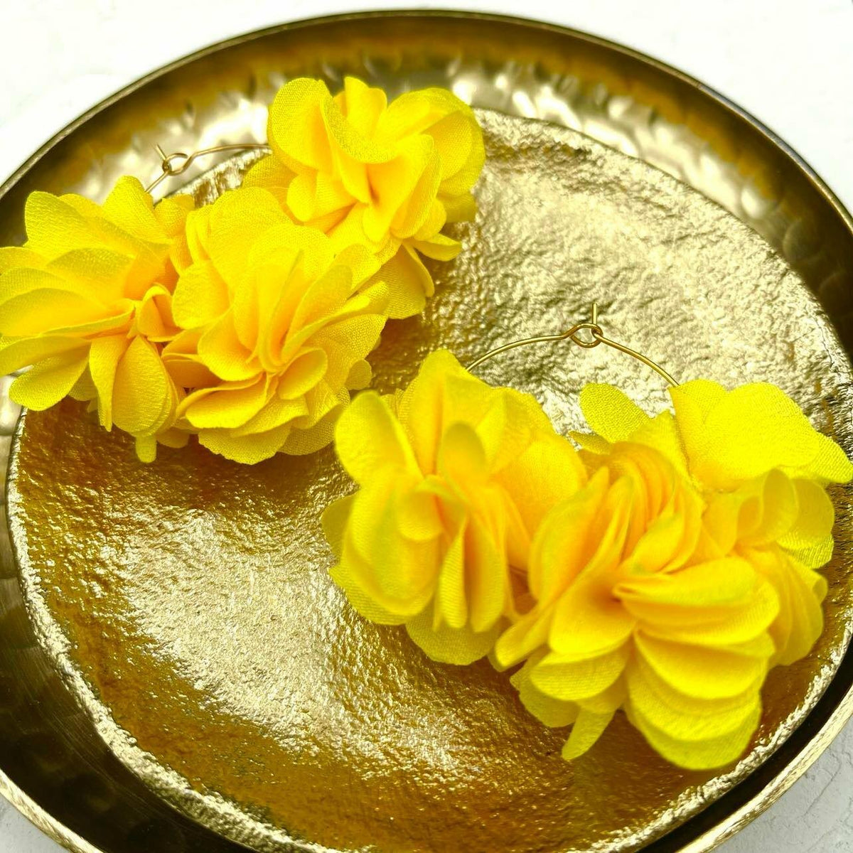 Korvakorut, Jasmine -kukkakorvakorut (keltainen)