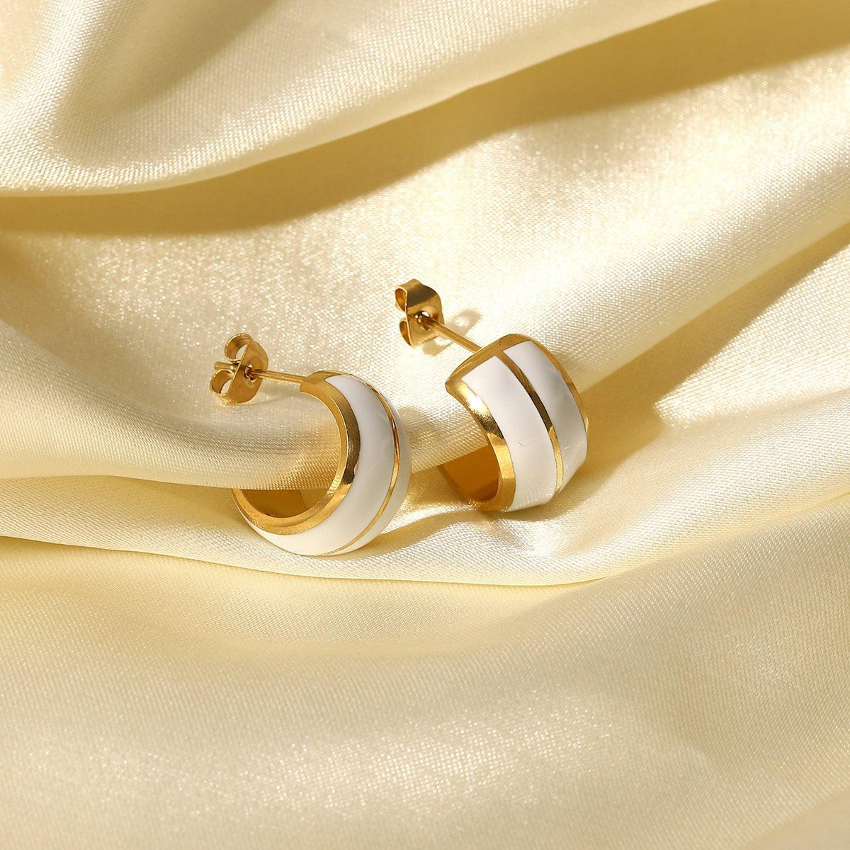 FRENCH RIVIERA|Ivy surgical steel rings with white accents