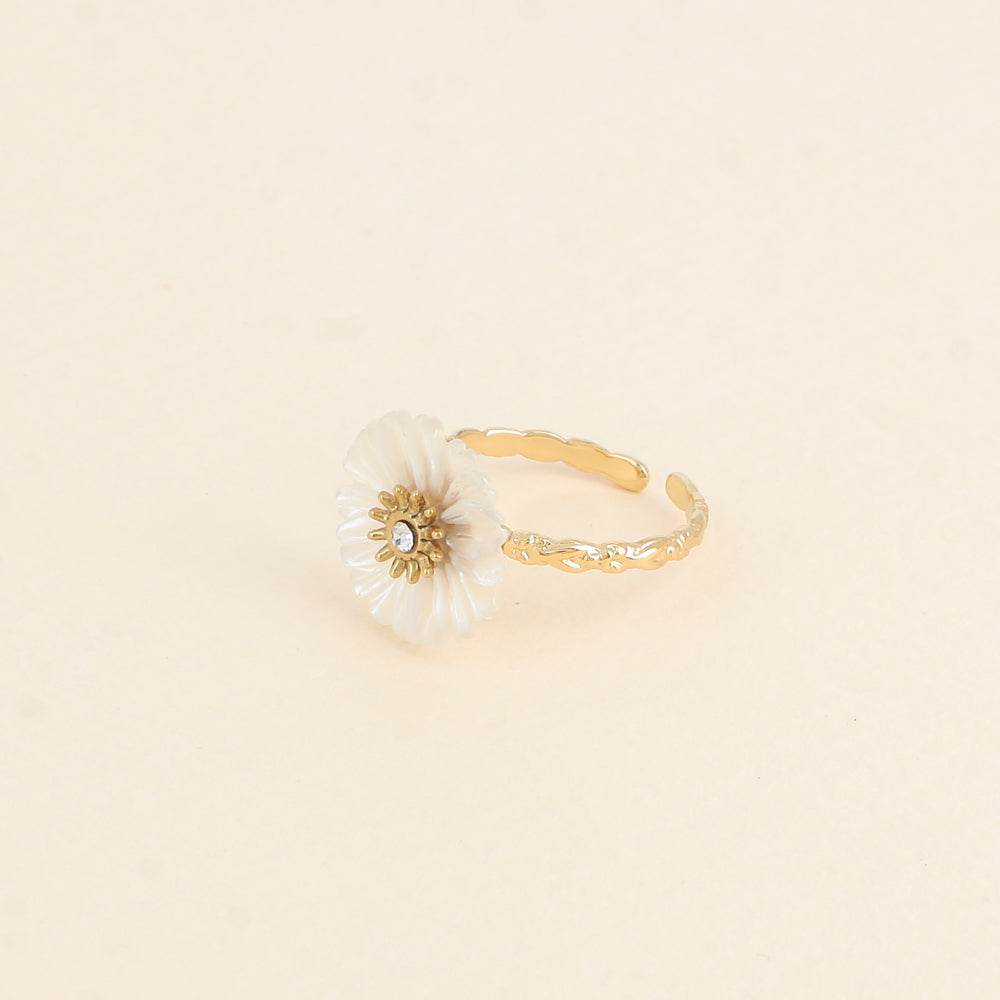 BOHM PARIS | Bague Marguerite – helmiäiskukkasormus