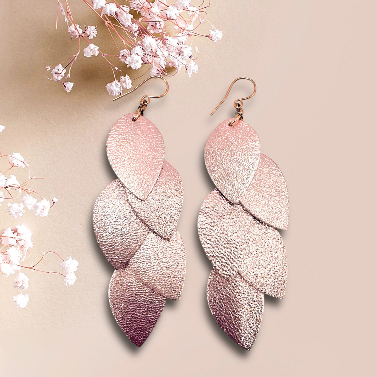 LEMPI earrings, Grain (rose gold)