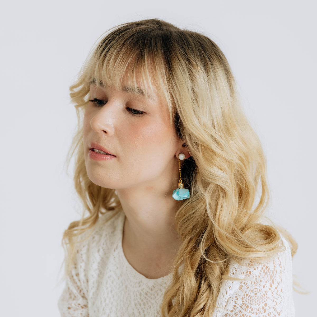 FRENCH RIVIERA | Lily Bloom flower earrings (turquoise)